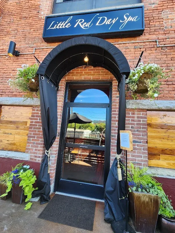 Little Red Day Spa — Day spa in Seattle
